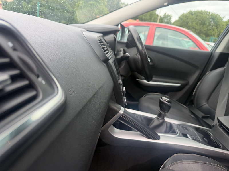 Renault Kadjar 1.6 dCi Signature Nav Euro 6 (s/s) 5dr