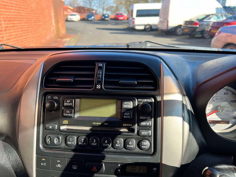 Toyota RAV4 2.0 D-4D XT-R 4WD 5dr