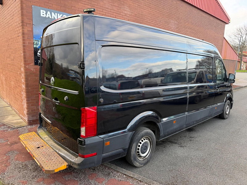 Volkswagen Crafter 2.0 TDI CR35 BlueMotion Tech Highline 4Motion LWB High Roof Euro 6 (s/s) 5dr