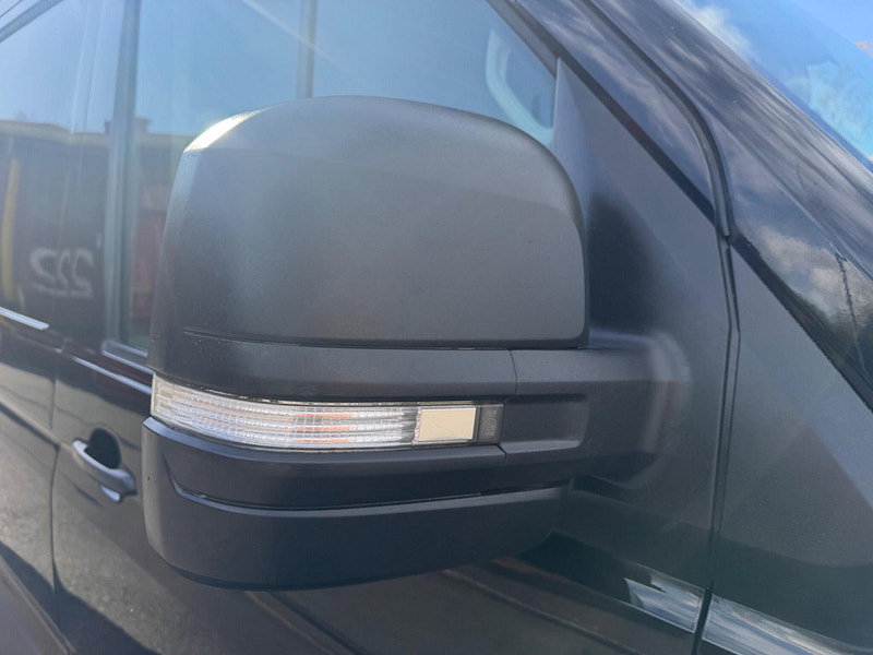 Volkswagen Crafter 2.0 TDI CR35 BlueMotion Tech Highline Panel Van 5dr Diesel Automatic 4Motion LWB High Roof Euro 6 (s/s) (177 ps)