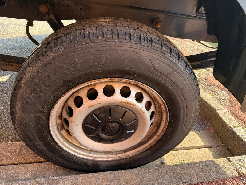 Volkswagen Crafter 2.0 TDI CR35 BlueMotion Tech Startline Dropside 2dr Diesel Auto FWD MWB Euro 6 (s/s) (ETG) (140 ps)