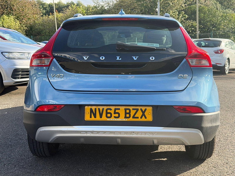 Volvo V40 Cross Country 2.0 D2 SE Euro 6 (s/s) 5dr