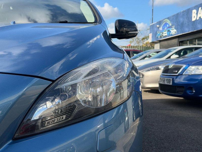 Volvo V40 Cross Country 2.0 D2 SE Euro 6 (s/s) 5dr