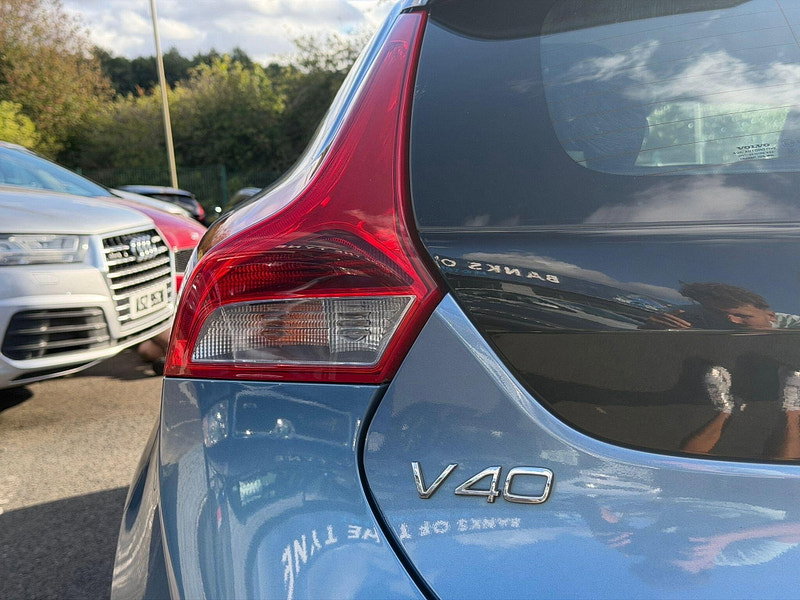 Volvo V40 Cross Country 2.0 D2 SE Euro 6 (s/s) 5dr
