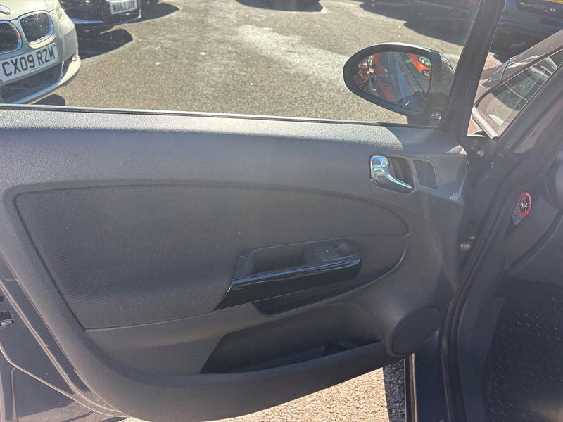 Vauxhall Corsa 1.2i ecoFLEX 16V Exclusiv Euro 5 (s/s) 5dr (A/C)