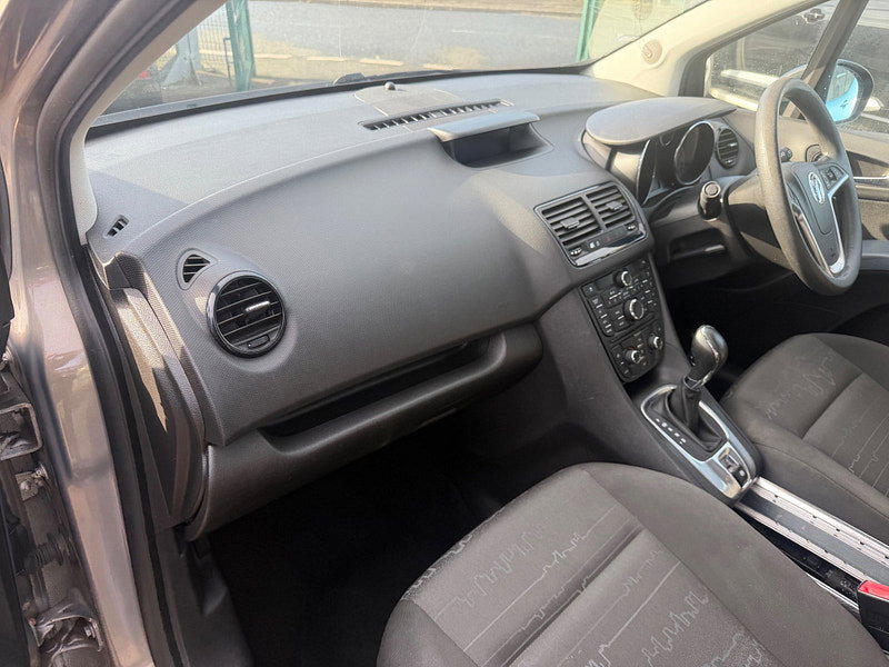 Vauxhall Meriva 1.7 CDTi Exclusiv MPV 5dr Diesel Auto Euro 5 (110 ps)