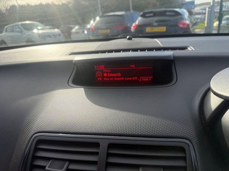 Vauxhall Meriva 1.7 CDTi Exclusiv MPV 5dr Diesel Auto Euro 5 (110 ps)