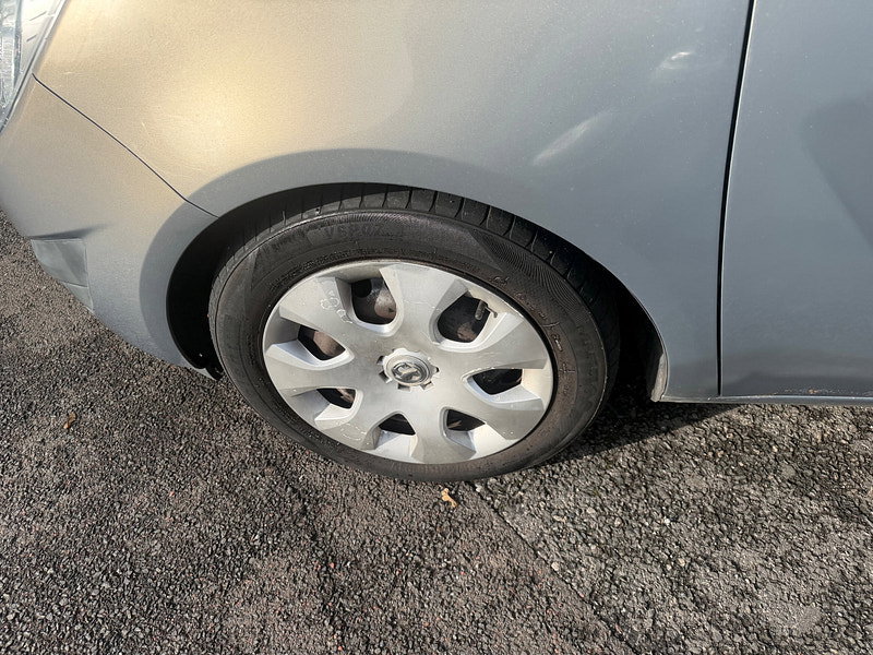 Vauxhall Meriva 1.7 CDTi Exclusiv MPV 5dr Diesel Auto Euro 5 (110 ps)