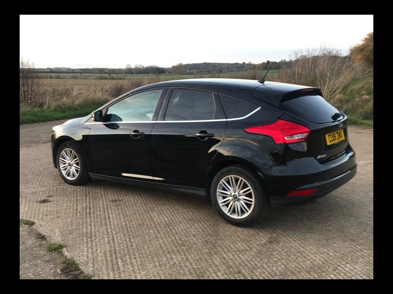 Ford Focus ZETEC EDITION 1.5 TDCI