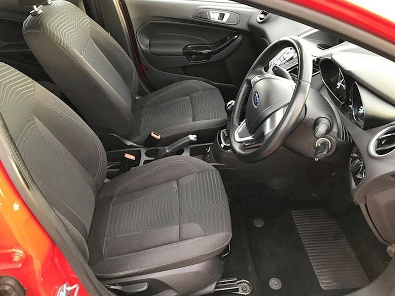 Ford Fiesta ZETEC 1.25 5 door