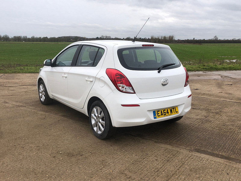 Hyundai I20 1.2L ACTIVE Hatchback 5dr Petrol Manual Euro 5 (84 bhp)