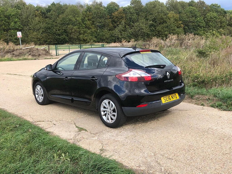 Renault Megane 1.5 dCi Dynamique Nav Hatchback 5dr Diesel Manual Euro 6 (s/s) (110 ps)
