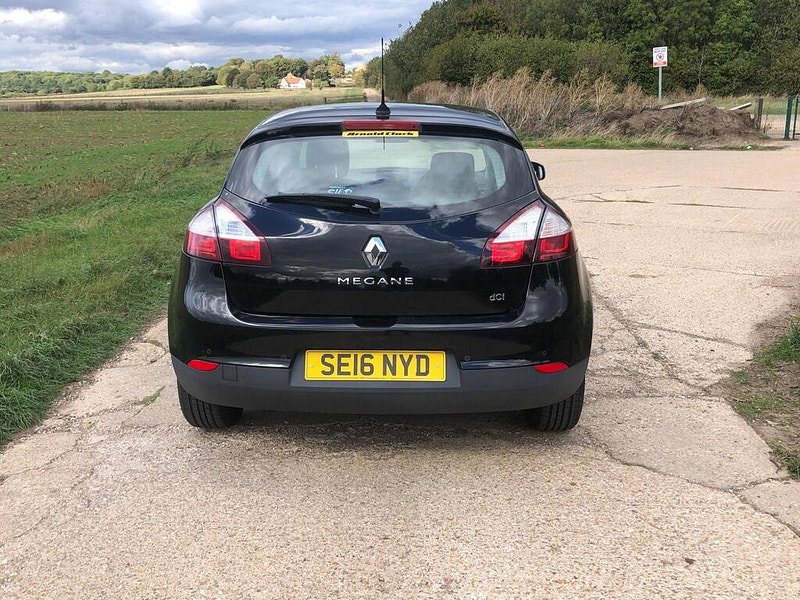 Renault Megane 1.5 dCi Dynamique Nav Hatchback 5dr Diesel Manual Euro 6 (s/s) (110 ps)
