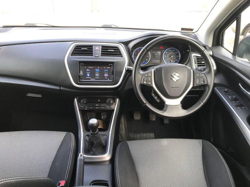 Suzuki SX4 S-Cross 1.6L SZ-T SUV 5dr Petrol Manual Euro 6 (118 bhp)