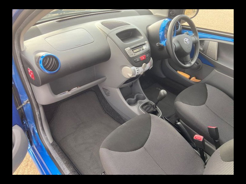 Toyota Aygo VVT-I BLUE 1.0 5 dr £20 Tax