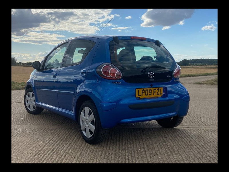 Toyota Aygo VVT-I BLUE 1.0 5 dr £20 Tax