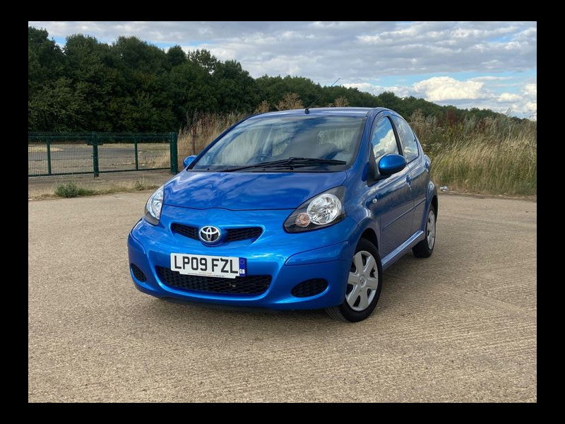 Toyota Aygo VVT-I BLUE 1.0 5 dr £20 Tax