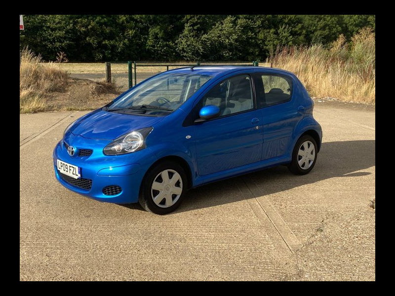 Toyota Aygo VVT-I BLUE 1.0 5 dr £20 Tax