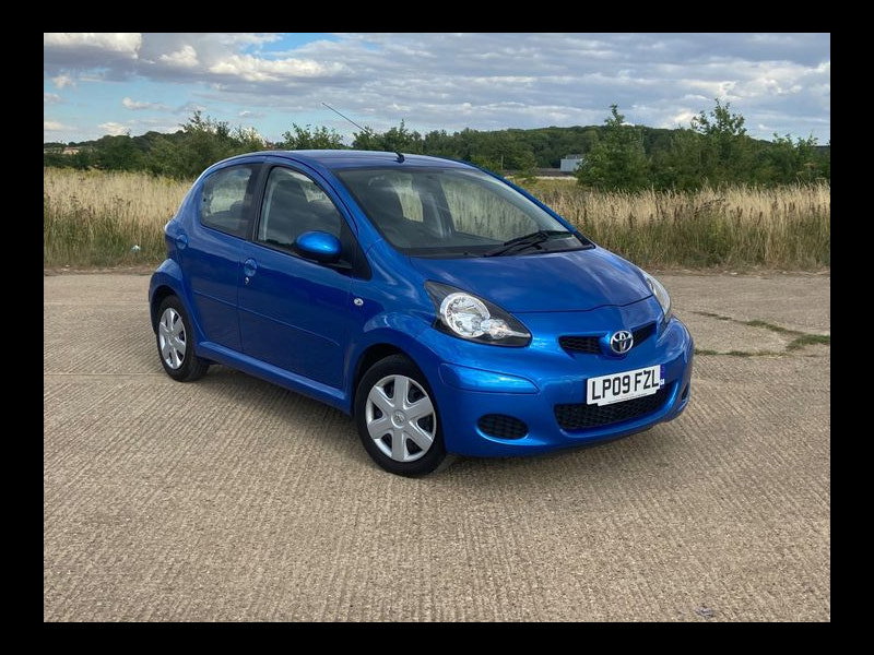 Toyota Aygo VVT-I BLUE 1.0 5 dr £20 Tax