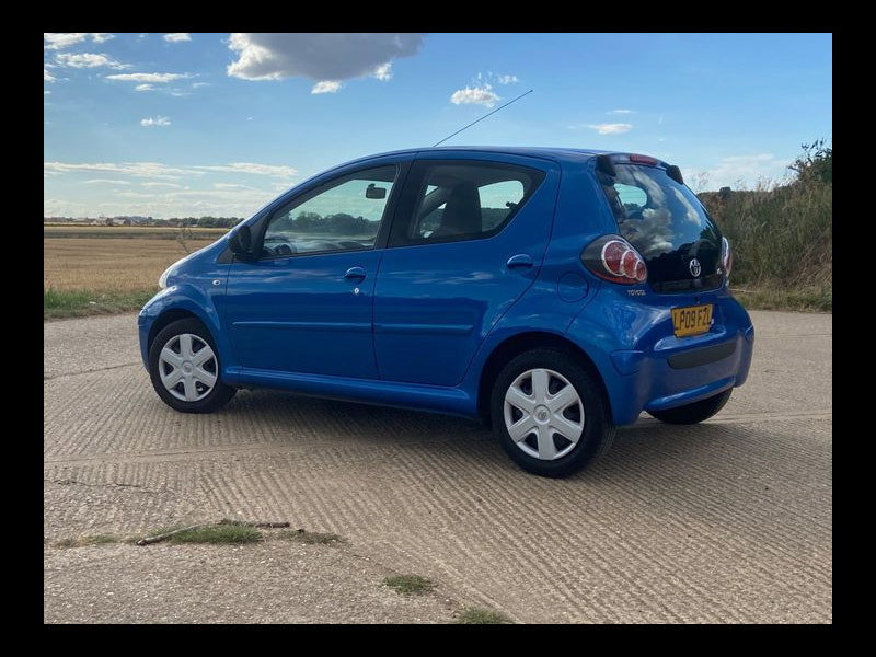 Toyota Aygo VVT-I BLUE 1.0 5 dr £20 Tax