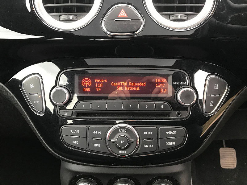 Vauxhall ADAM 1.4L GLAM S/S Hatchback 3dr Petrol Manual Euro 5 (98 bhp)