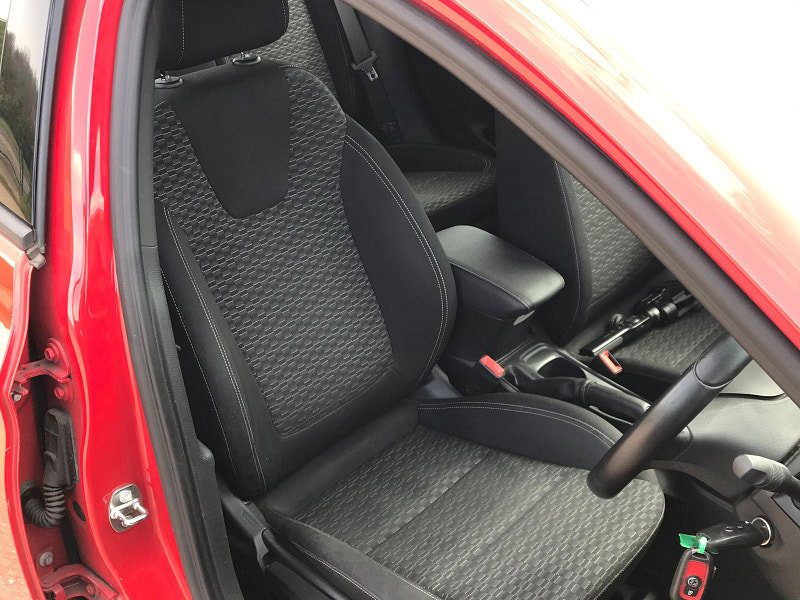 Vauxhall Astra 1.4L SRI Hatchback 5dr Petrol Manual Euro 6 (99 bhp)