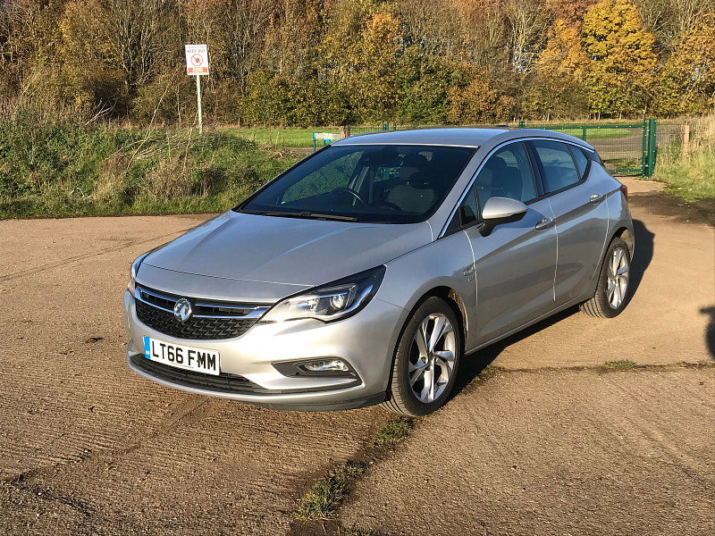Vauxhall Astra 1.4L SRI Hatchback 5dr Petrol Manual Euro 6 (99 bhp)