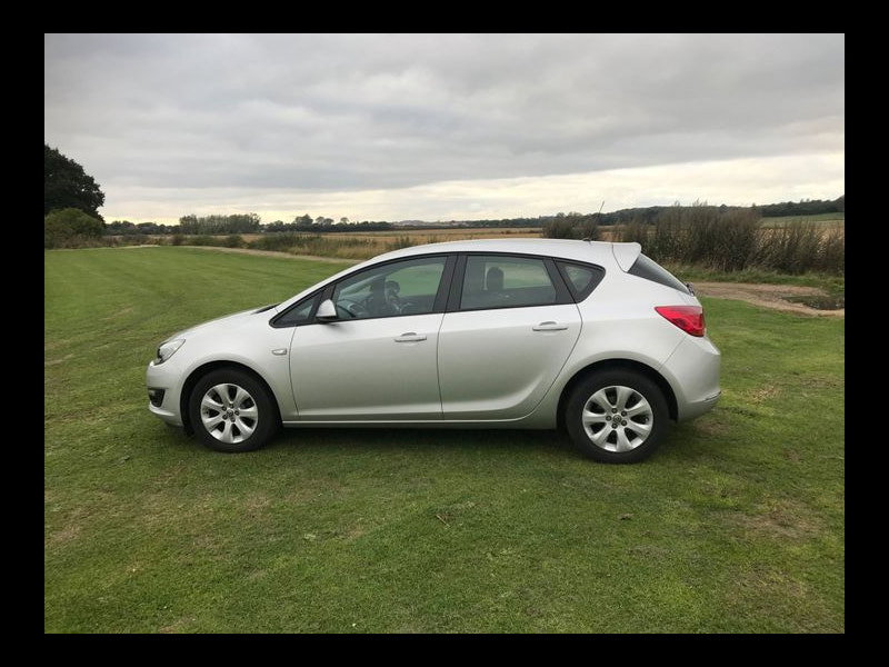Vauxhall Astra DESIGN 1.4 5 door