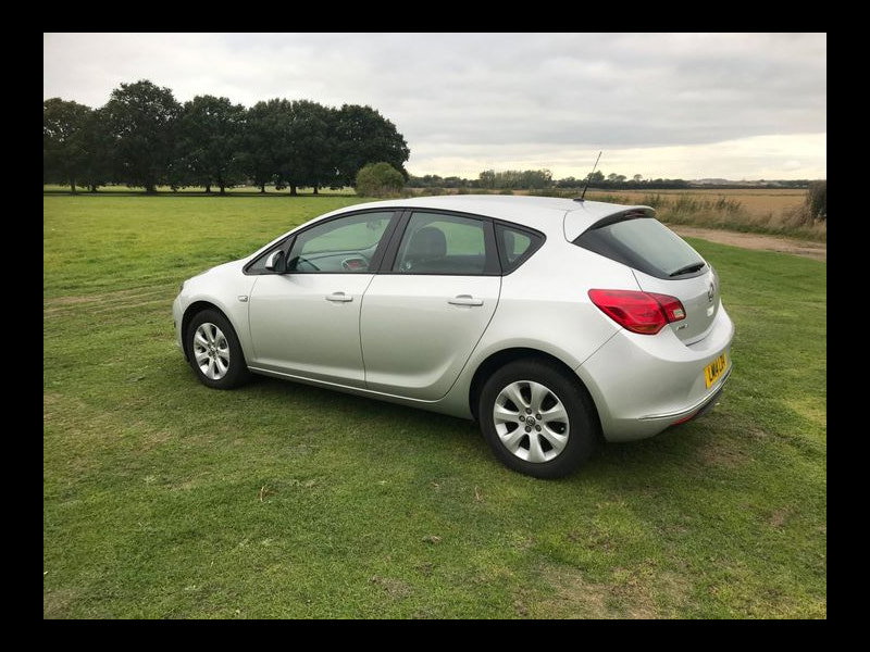 Vauxhall Astra DESIGN 1.4 5 door