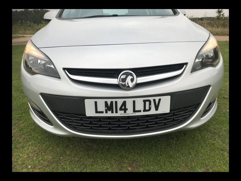 Vauxhall Astra DESIGN 1.4 5 door