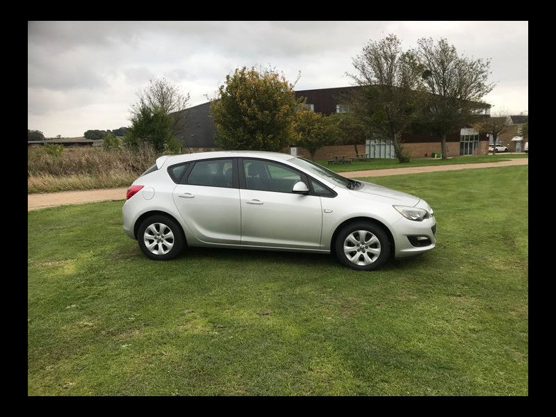 Vauxhall Astra DESIGN 1.4 5 door