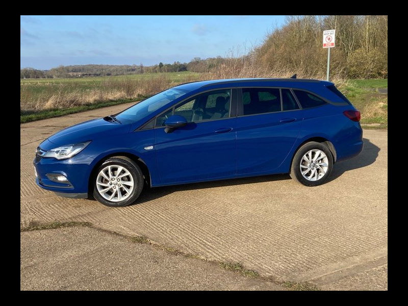 Vauxhall Astra DESIGN Nav 1.6 CDTI ECOTEC S/S