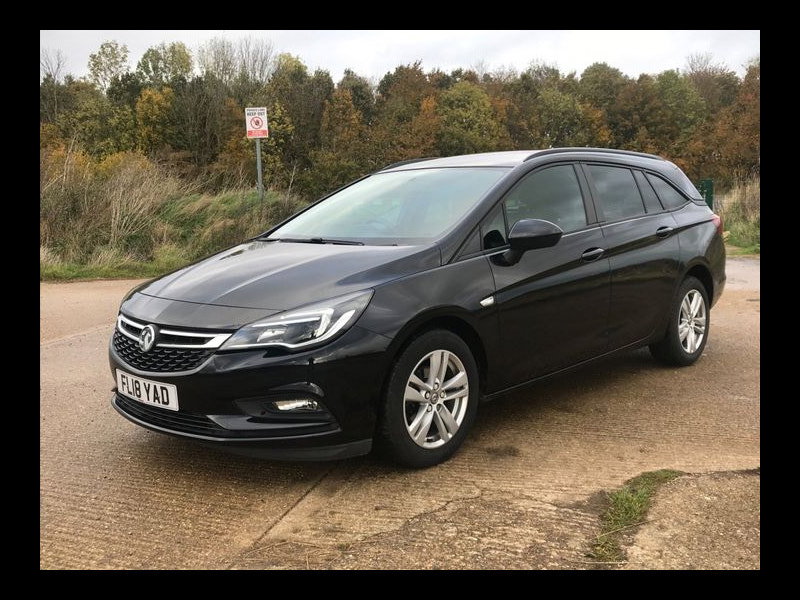 Vauxhall Astra DESIGN Nav 1.6 CDTI ECOTEC S/S