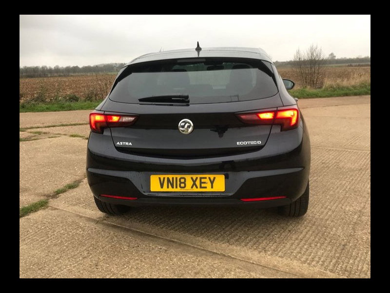 Vauxhall Astra DESIGN Nav 1.6 CDTI ECOTEC S/S
