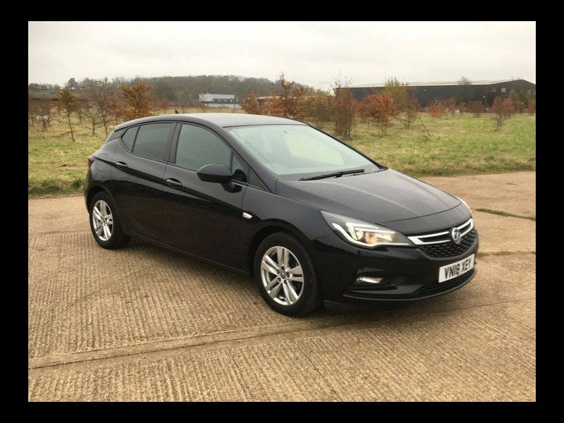 Vauxhall Astra DESIGN Nav 1.6 CDTI ECOTEC S/S