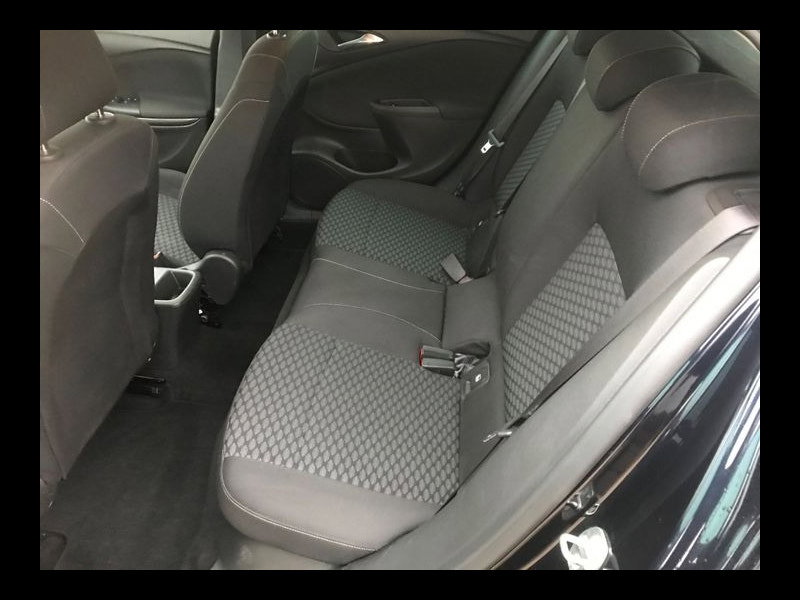 Vauxhall Astra DESIGN Nav 1.6 CDTI ECOTEC S/S