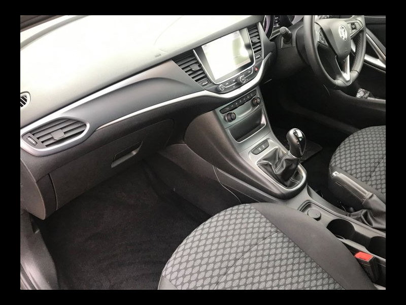 Vauxhall Astra DESIGN Nav 1.6 CDTI ECOTEC S/S
