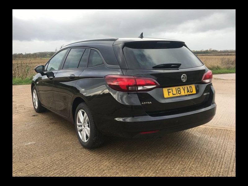 Vauxhall Astra DESIGN Nav 1.6 CDTI ECOTEC S/S