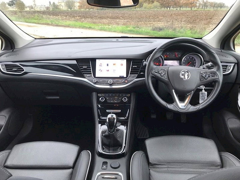 Vauxhall Astra ELITE NAV 1.6 CDTI £20 TAX