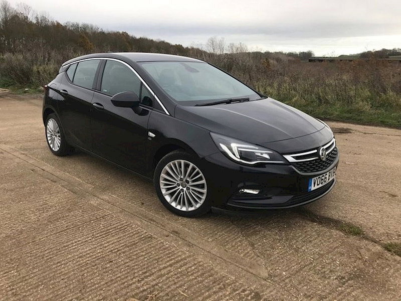 Vauxhall Astra ELITE NAV 1.6 CDTI £20 TAX