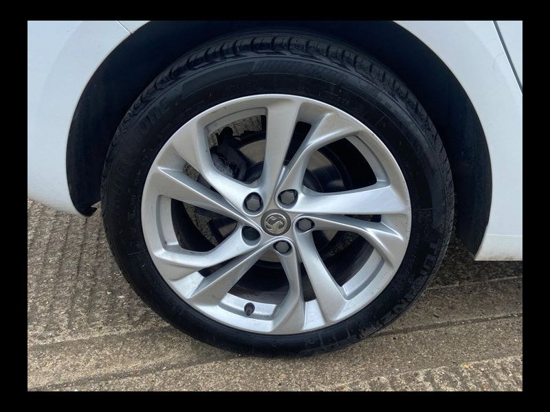 Vauxhall Astra SRi 1.4 100PS 5 door