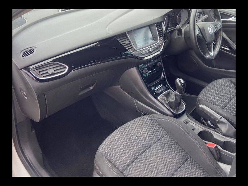 Vauxhall Astra SRi 1.4 100PS 5 door