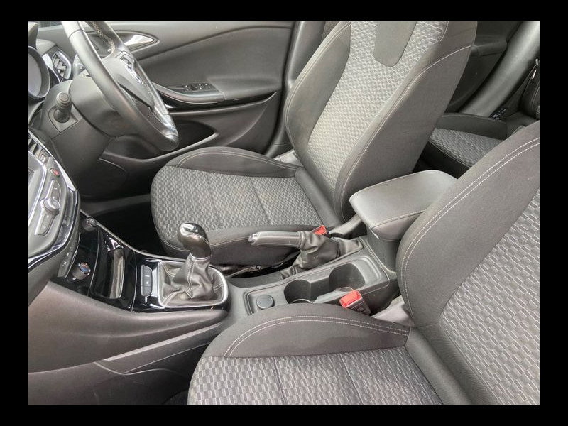 Vauxhall Astra SRi 1.4 100PS 5 dr