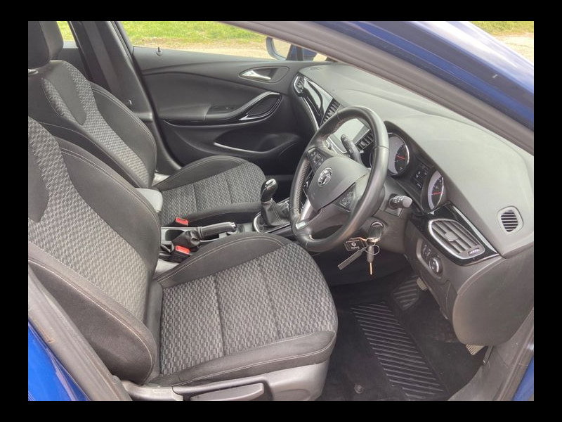Vauxhall Astra SRi 1.4 100PS 5 dr