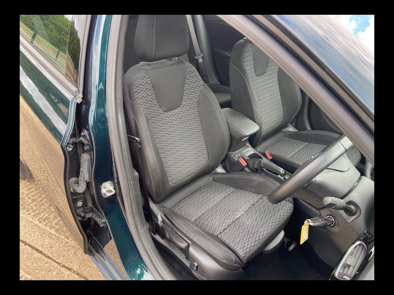 Vauxhall Astra SRi 1.4 Turbo 140PS