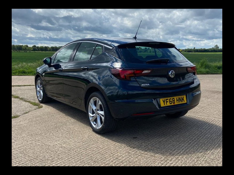 Vauxhall Astra SRi 1.4 Turbo 140PS