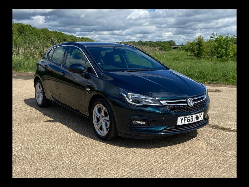 Vauxhall Astra SRi 1.4 Turbo 140PS