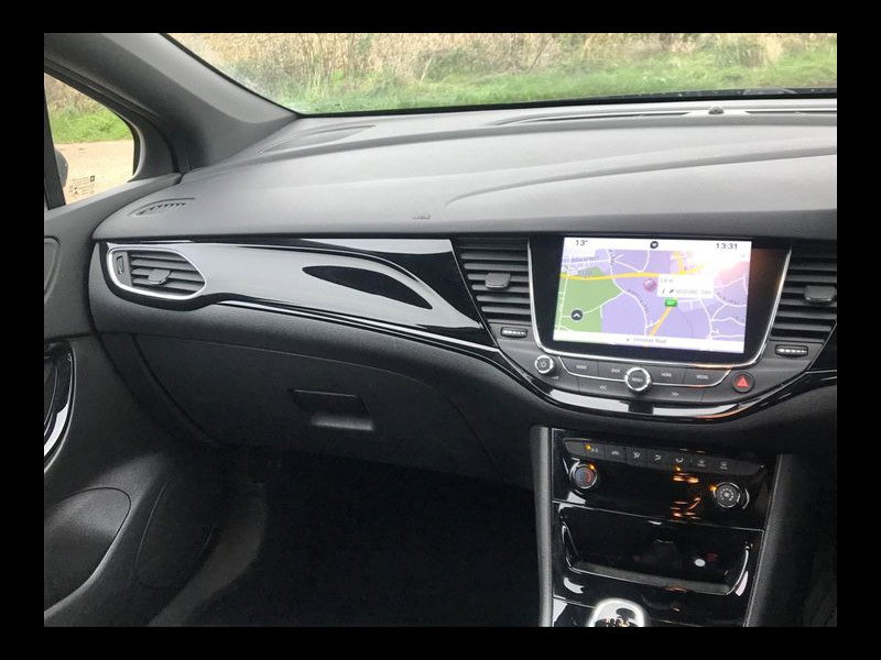 Vauxhall Astra SRI NAV 1.4 TURBO 5-DR