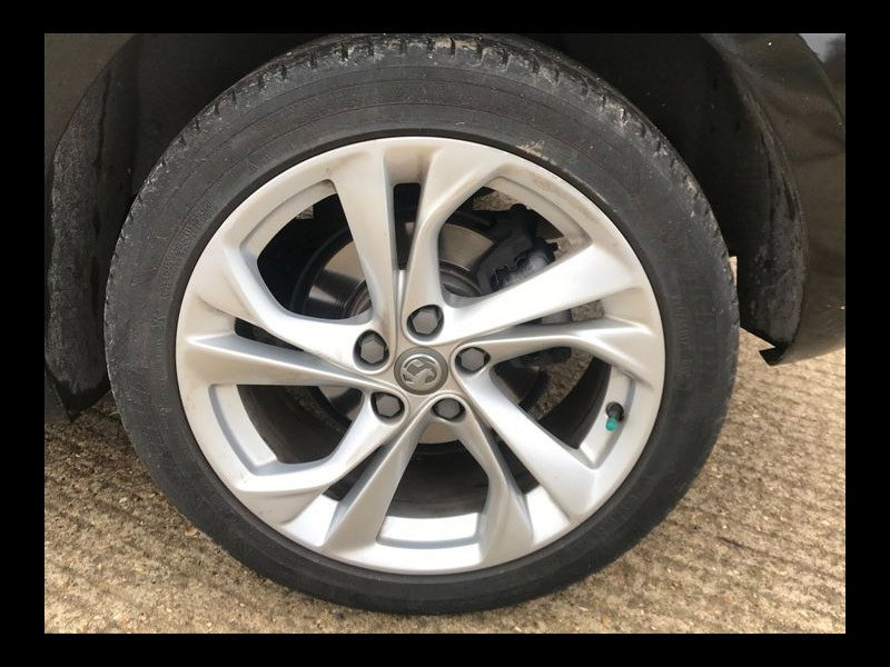 Vauxhall Astra SRI NAV 1.4 TURBO 5-DR