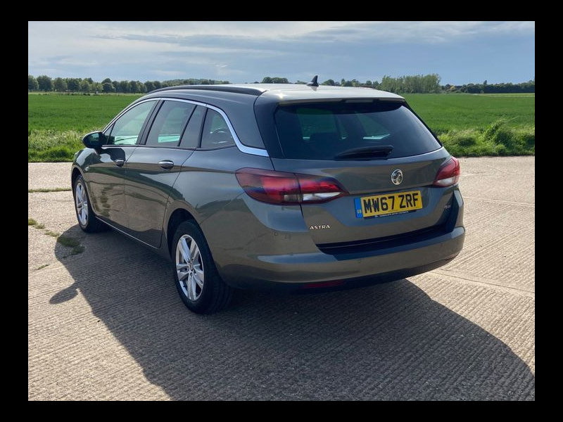 Vauxhall Astra TECH LINE NAV 1.6 CDTI Automatic